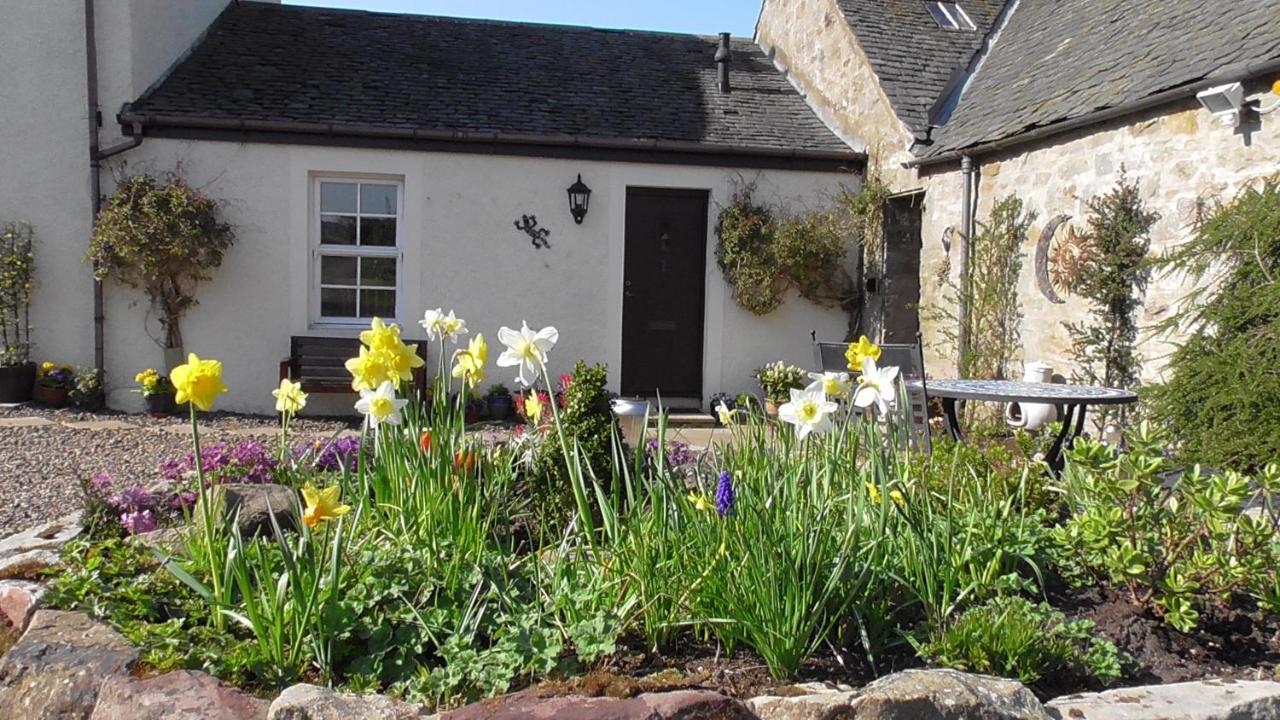 אדינבורו Midkinleith Farm Holiday Cottage מראה חיצוני תמונה